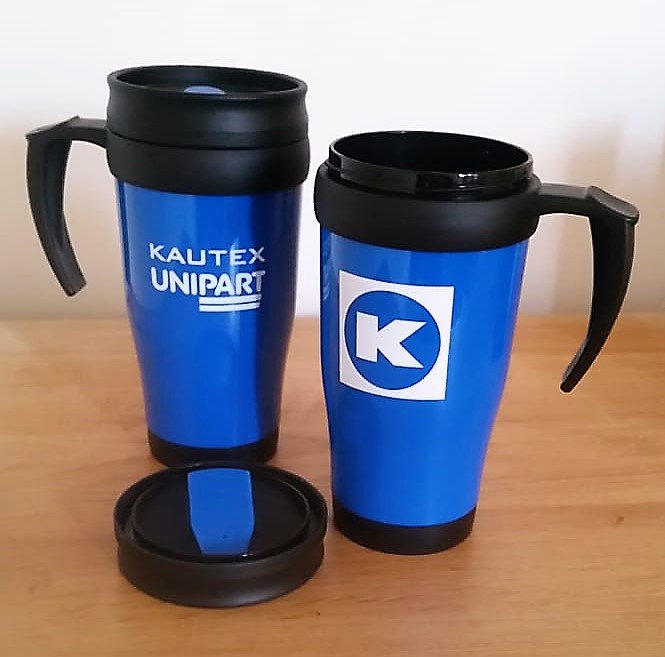 HadynV's tweet image. Feeling a bit boxed in at the office... must be a mug!