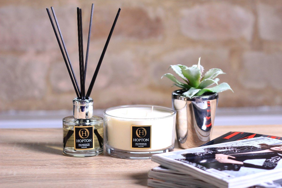 #Competition There’s nothing like staying at #home for real comfort! To give you that extra comfort, we are giving away a handmade Hopton candle and scented oil diffuser to a lucky winner! To enter, simply follow <a href="/PatchettJoinery/">Patchett Joinery</a> and RT this, ends 29/05 #FreebieFriday #giveaway