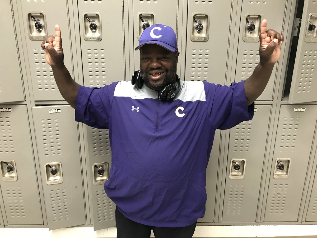 CHSHurricaneBSB's tweet photo. Happy 49th Birthday Edgar!!! https://t.co/qxzH0lUBUI