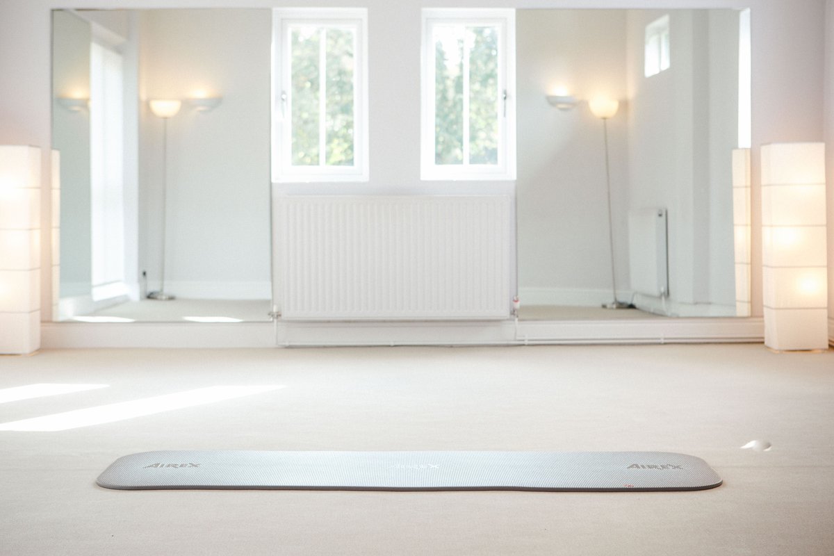 #MentalHealthAwarenessWeek Pilates naturally decreases stress and is by its nature mindful. Contact us to book a free trail class #breathe #maketimeforyou #mindful #givepilatesago #call 01625 860475