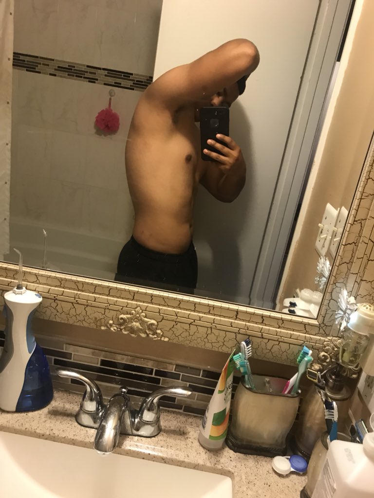 _jayxramirez's tweet photo. 1 month and a half of limited drinking and no nicotine and I’ve dropped 10 pounds, thank you for he inspiration @BradleyMartyn #BabyProgress #LittleByLittle https://t.co/eepiQoJ6CW