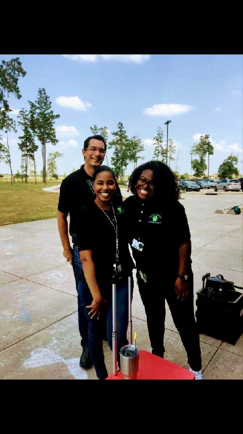 MarKe_Cub's tweet photo. #MatchyMatchy #SpiritWeek at @HumbleISD_RCE for our cubs! #STAAR #CubCommunity #CubUNITY @joellealrce @JennJacobs12 https://t.co/cQ2dFOPKMM