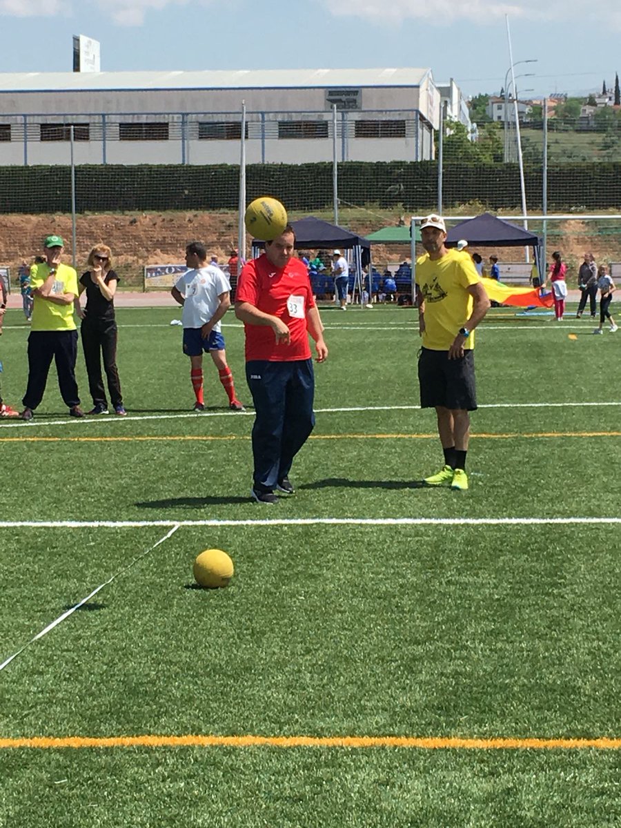 HospitalariasGr's tweet photo. XX Jornada de Deporte Adaptado para Personas con Discapacidad #Discap #Albolote integración, deporte y convivencia. Seguimos. https://t.co/23KAiItbaf
