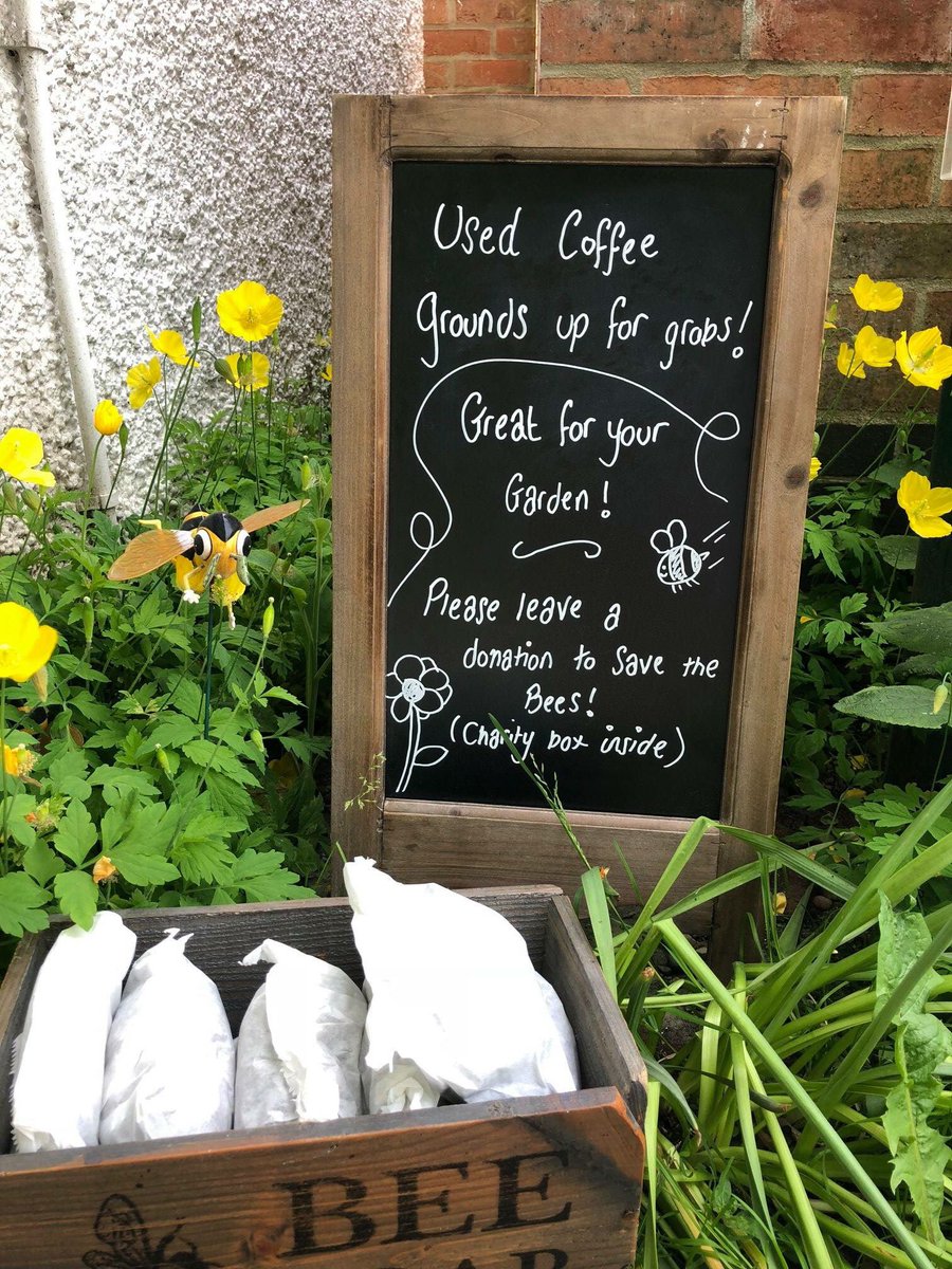 beestearoom's tweet photo. We're supporting @DerbysWildlife Feel the Buzz campaign to help save the Bee's in and around Derbyshire! (https://t.co/iuyUmLEYJC) We're offering our used coffee grounds in return for a small donation to the Feel the Buzz campaign. #savethebees 
 😀🐝🍰☕🌻🌼🌷☀️ https://t.co/ekU773ijCy