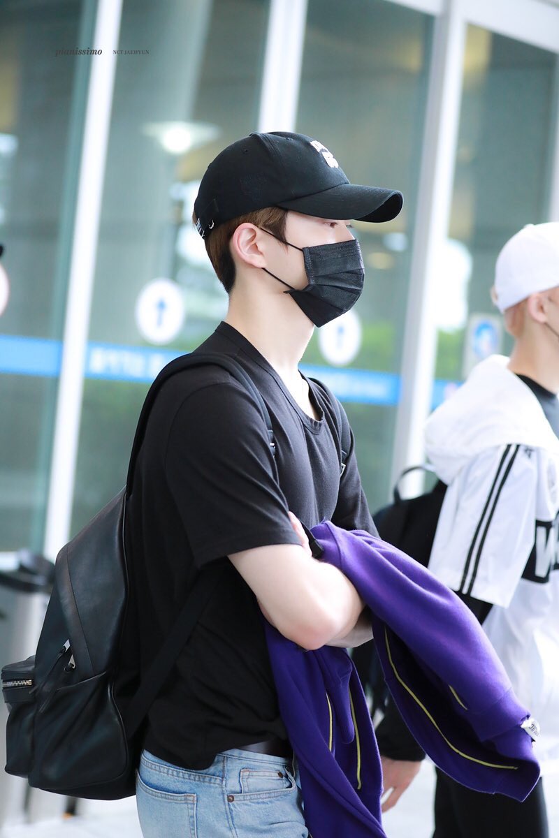 180516 공항 cr.darling hyun/adorable/motive/piannissimo
