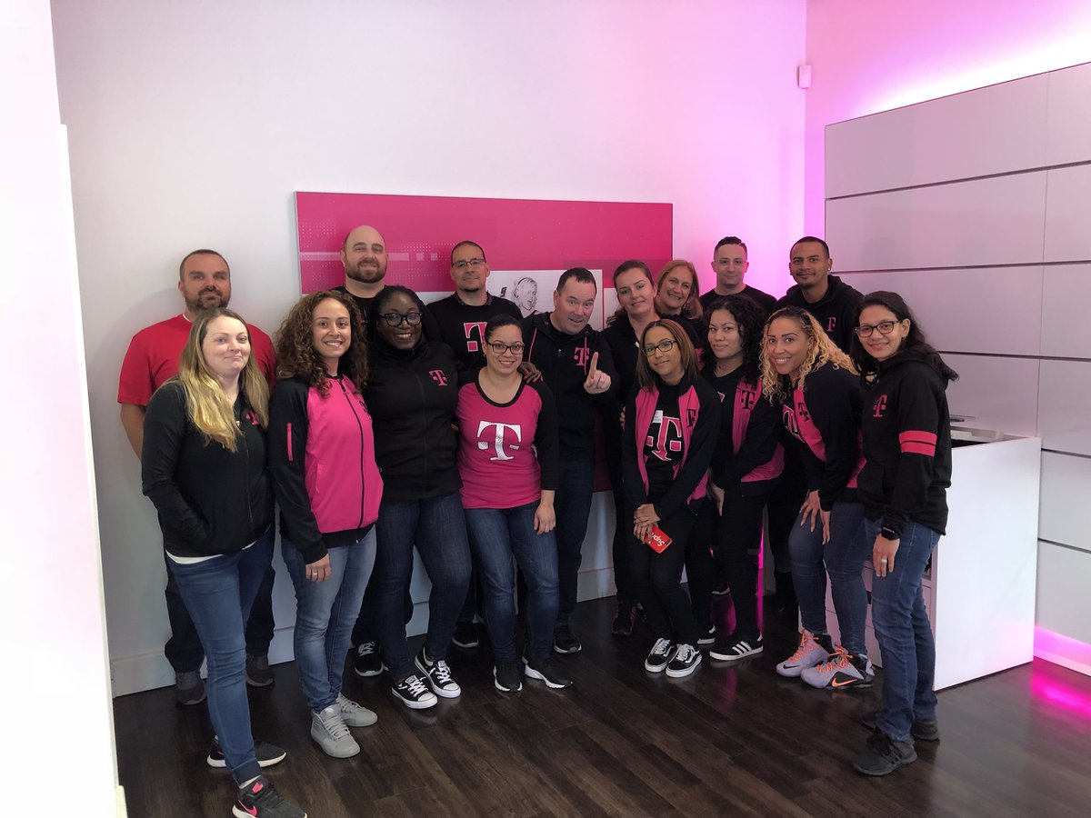 toluvortodie4's tweet photo. NJH and NJW are Ready to Rock Conversion! #conversionworkshop @Always_SmilingC @Starandzipper @Funch11 @Peta_Gaye @thayesnet https://t.co/1O7Z6wHiaL