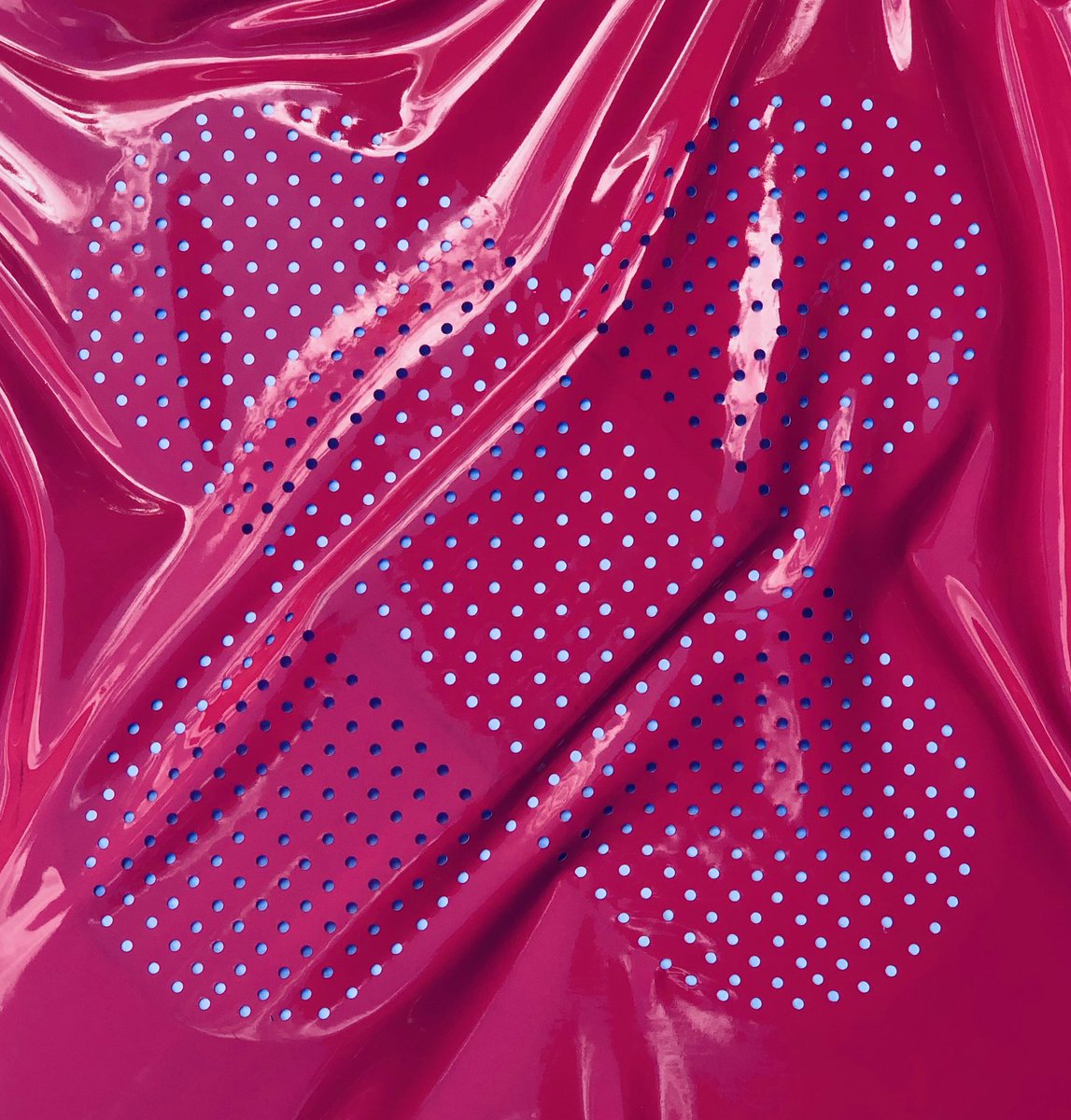 Forgiven but not Forgotten, 2018
Shaped foam board, perforated vinyl over wooden frame
23,5 x 23,5 in
60 x 60 cm
#MartinBaranArtist #TheBaranStudio #LOVEseries #ArtistResidency #Italy #Art #Artist #ArtCollector #ContemporaryArt #ModernArt #Love