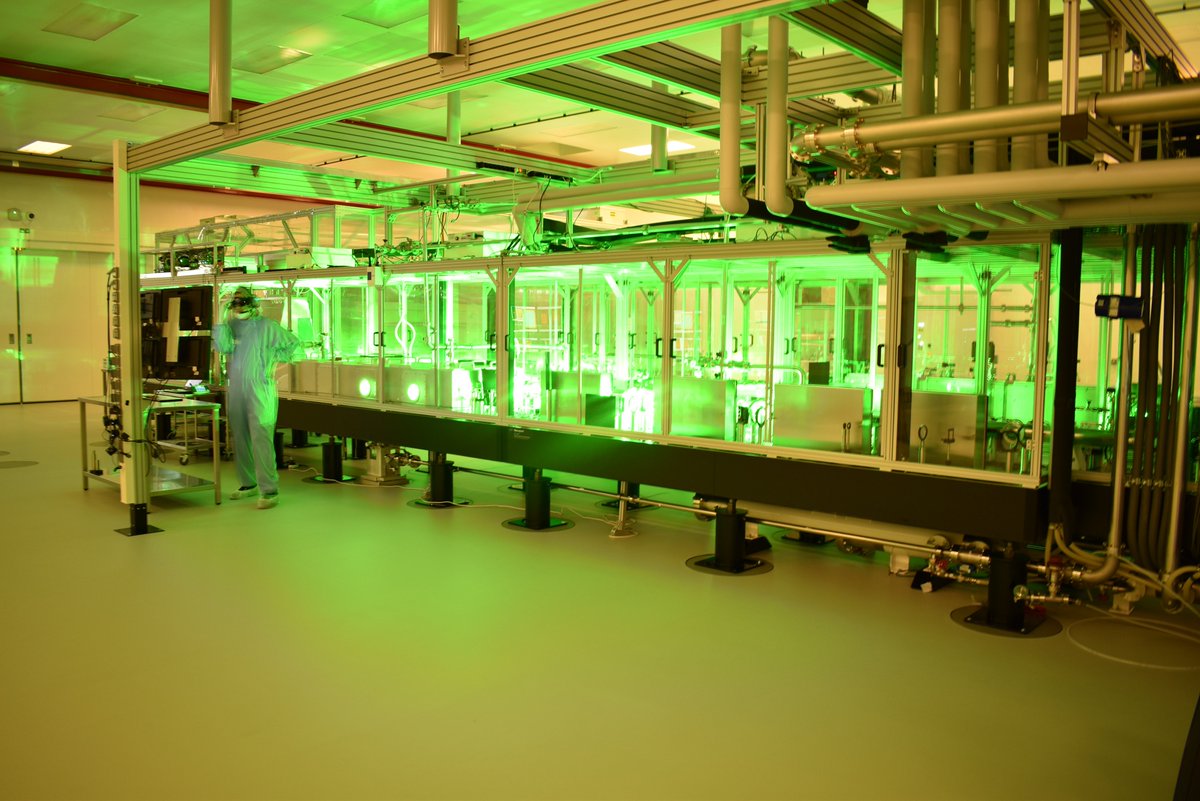 RomanHvezda's tweet photo. Exciting moments in the laser control room during today's final test of the #HAPLS laser system developed by @Livermore_Lab for @ELIBeamlines https://t.co/XBuHHEqqkT