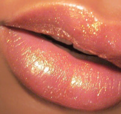 kyukaie's tweet photo. Le gloss, classique https://t.co/1KOlkIewfL