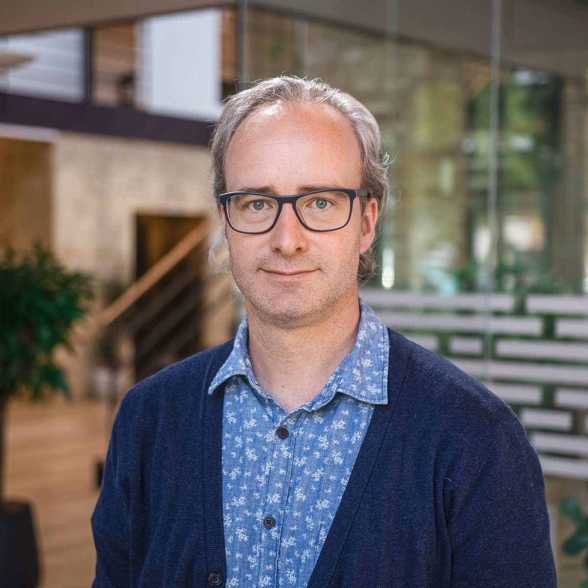 House of Code (@house_of_code) on Twitter photo Det er med største fornøjelse, at vi byder velkommen til ny projektleder, <a href="/suneloll/">Sune Lilliendal Loll</a>. Med erfaring som teknisk chef og project manager hos bl.a. TV 2 og Fynske Medier i bagagen er Sune én af de helt "tunge" i klassen 😄 Vi glæder os til samarbejdet. Velkommen til, Sune. #beawesome Det er med største fornøjelse, at vi byder velkommen til ny projektleder, <a href="/suneloll/">Sune Lilliendal Loll</a>. Med erfaring som teknisk chef og project manager hos bl.a. TV 2 og Fynske Medier i bagagen er Sune én af de helt "tunge" i klassen 😄 Vi glæder os til samarbejdet. Velkommen til, Sune. #beawesome