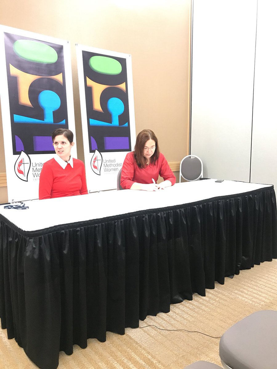 uwomenfaith's tweet photo. @UMWomen asks @Chevron to #plugtheleaks and #begreen. @KHayhoe is writing to Chevron to encourage change in this pic. #UMWAssembly2018 https://t.co/0mst8qaiBi