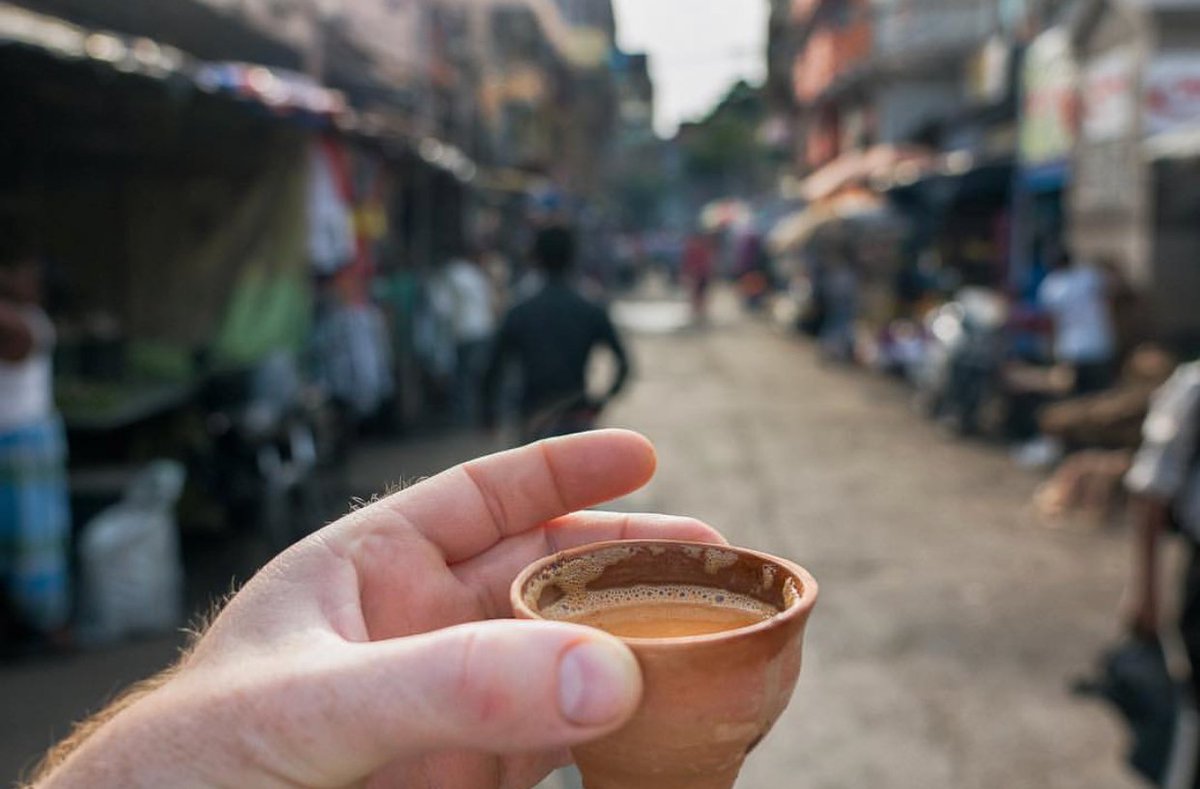 HeadFirstDev's tweet photo. Cheers to chai &amp; the end of a great week! https://t.co/8kllZbZI7D