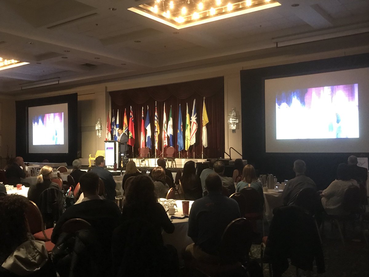 CAPNL2018's tweet photo. Final keynote speaker Mr. Manny Scott, Freedom Writer is bringing it home for CAPNL 2018👏🏻. @NLESDCA @NLTeachersAssoc #CAPNL2018 @ManuelScott https://t.co/HDUuBQDtKh