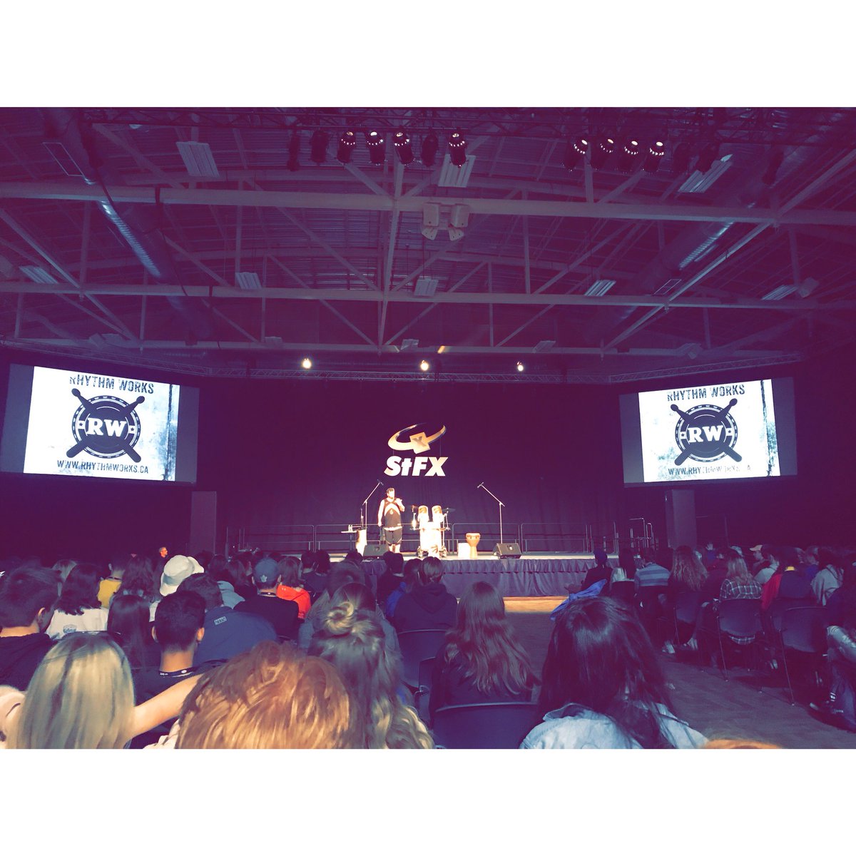 michelle_tufts's tweet photo. Troy Sexton from Rhythm Works gave a great keynote and led a drumming workshop for advisors! #nsssa #ruready #riseup2018 #nsssahowdoyoufeel #rhythmworks #toronto https://t.co/beGw6YA0N6
