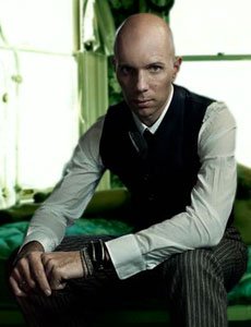 OwnTheDayDAPP's tweet photo. Born #OTD:
1970 – @tinafeylaughs, Actress, producer, and screenwriter;
1970 – @billyhowerdel, Guitarist, songwriter, and producer;
1975 – @jackjohnson, Singer-songwriter and guitarist

Happy #Birthday from all of us at https://t.co/nCzf23sTvK!
#CarpeDiem #crypto #celebrate https://t.co/ngskHcFqWx