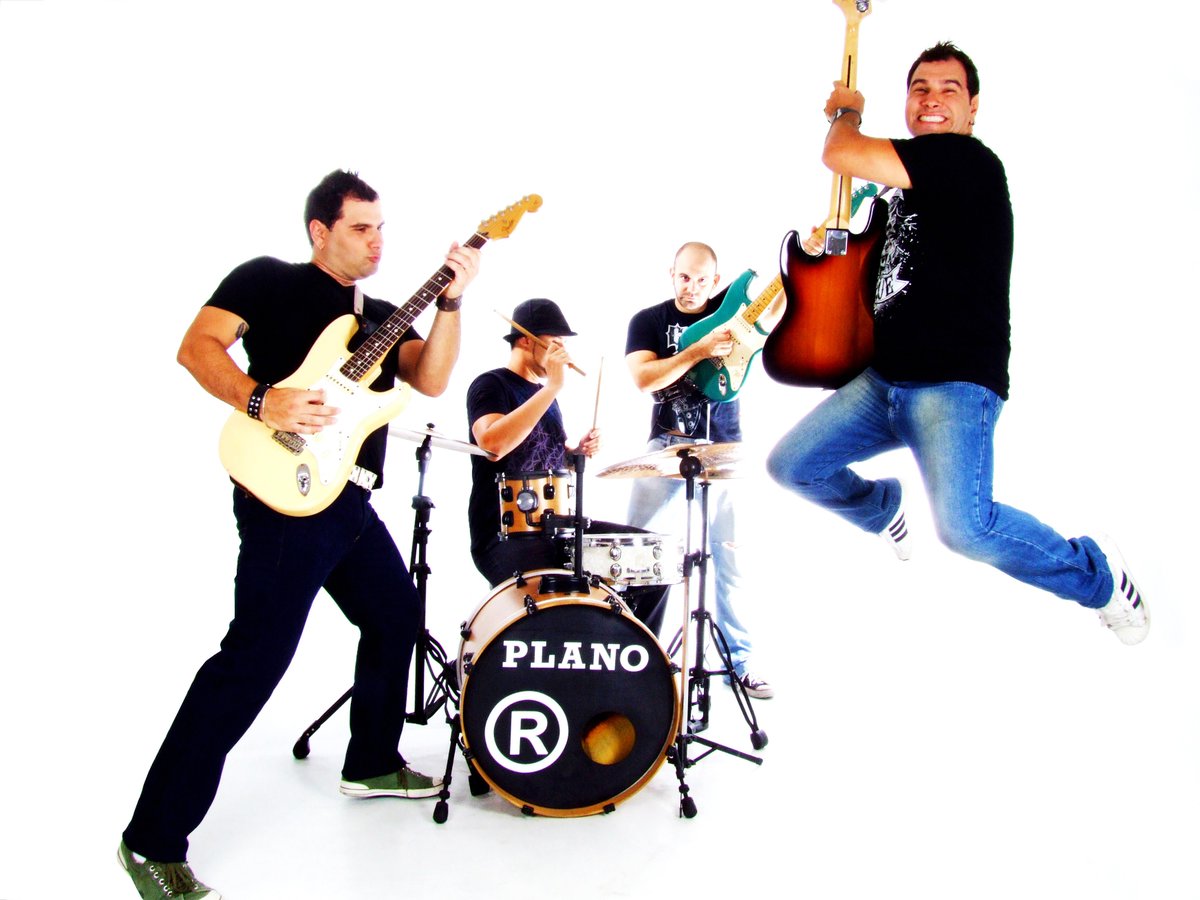 degracaeuvou's tweet photo. Banda Plano R faz show hj no West Shopping, em Cpo Grande, às 19h. No repertório, sucessos de Roberto Carlos, Lulu Santos, Roupa Nova e Legião Urbana. Saiba mais em https://t.co/AsHiOhHkPk.
Curta https://t.co/oP0VBt0e8b
📷 Marcelo Gigante
#Rio #RJ #rock #mpb
#pop #PlanoR #grátis https://t.co/sMLFPTHmwl
