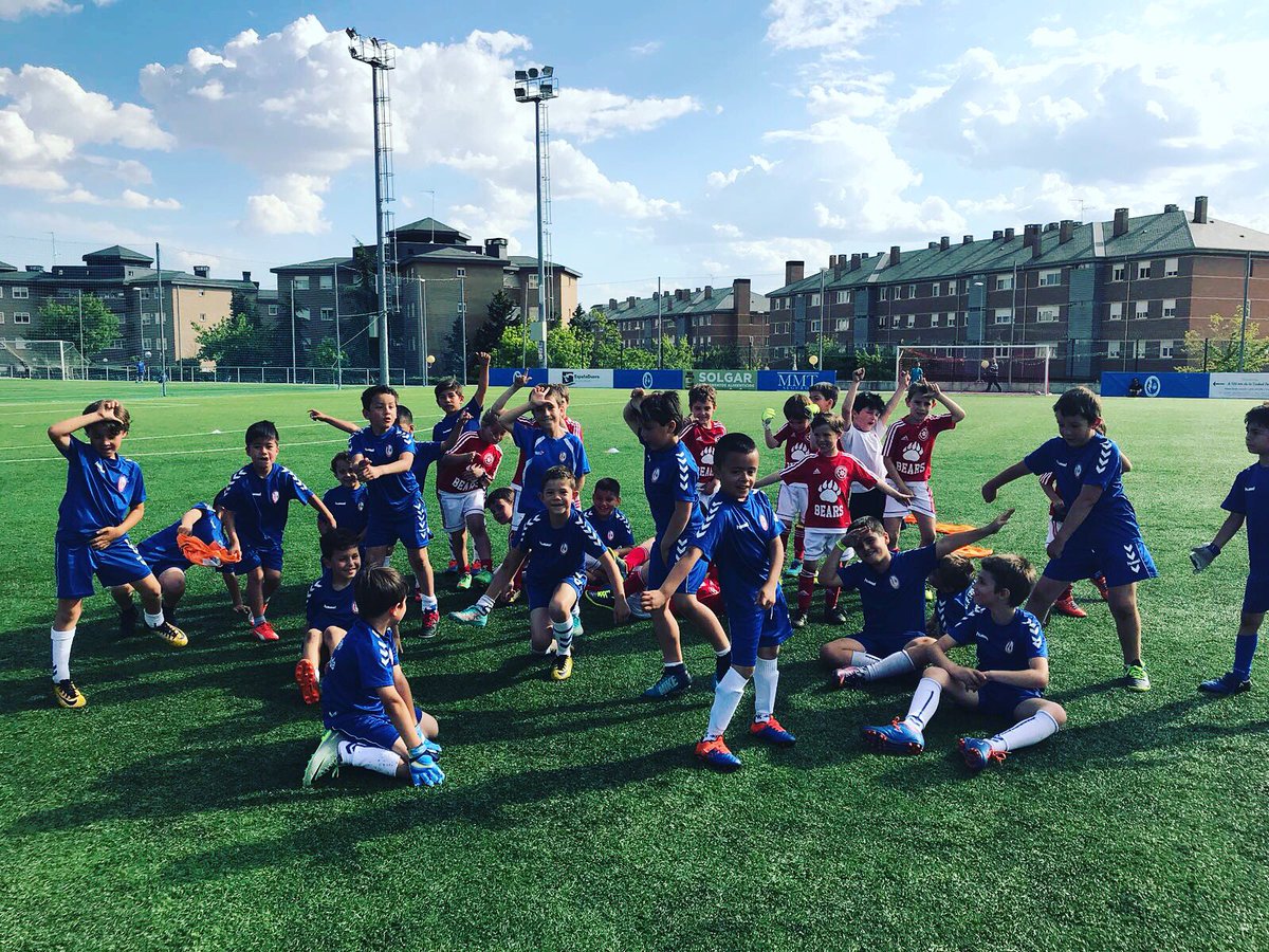 Gracias al @rayomajadahondaoficial @manualcazarhdez por invitarnos a jugar en sus instalaciones, nuestros 🐻 se lo pasaron en grande.