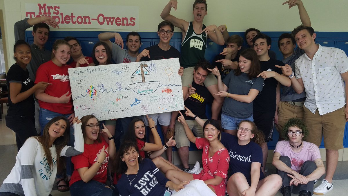 MsTempleton317's tweet photo. ceiling tile! https://t.co/SeHNPSoQFi