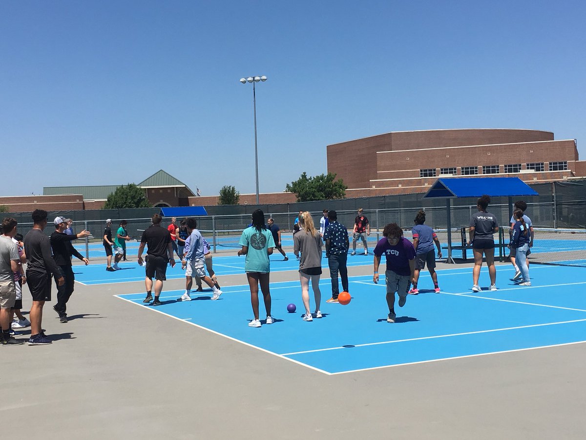 Hailey Brown tweet media