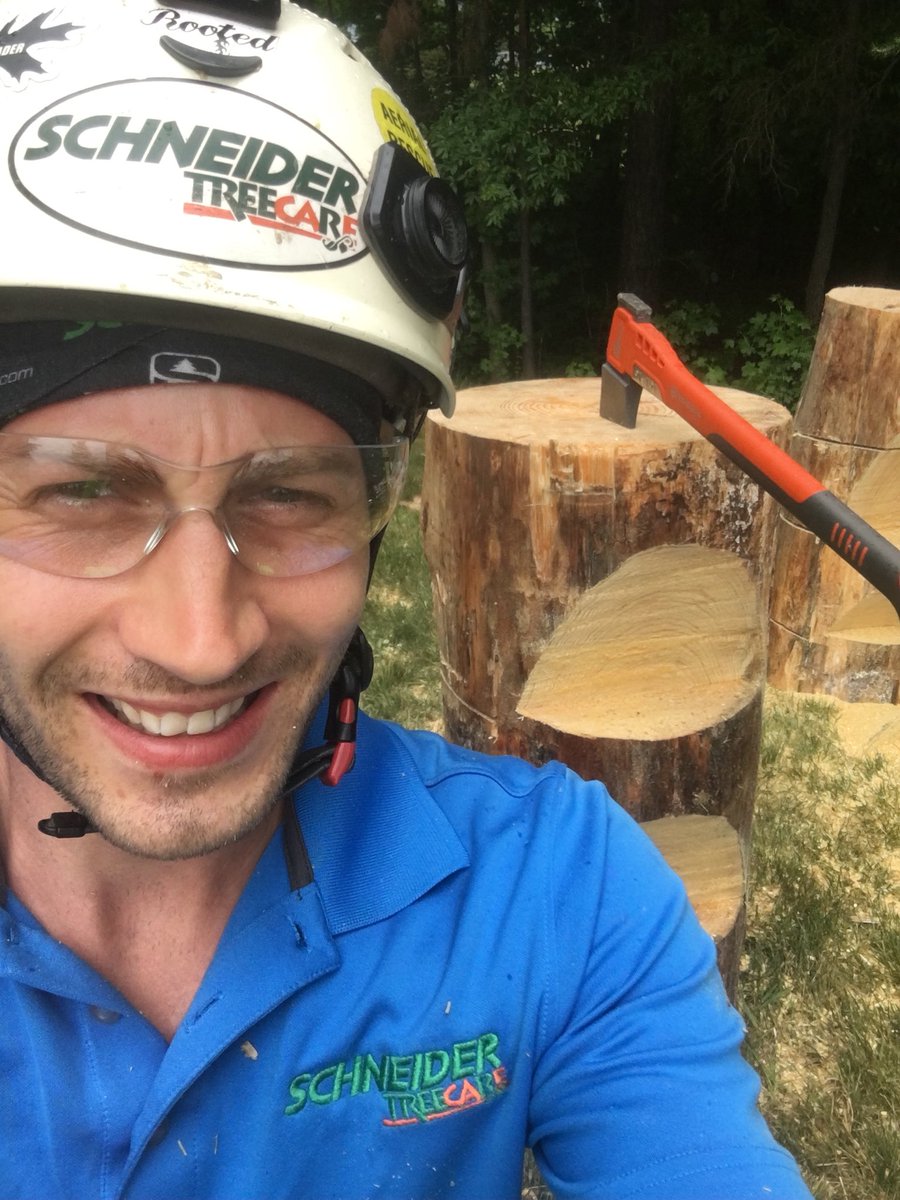 SchneiderTree's tweet photo. Where’s Stephen, our Director of Safety and Training, been this week? At the Chainsaw Expert Trainer class, of course! Looking good, fellas! #chainsawexpert #chainsawsafety #treecareindustry #training https://t.co/umHMYcu4v0