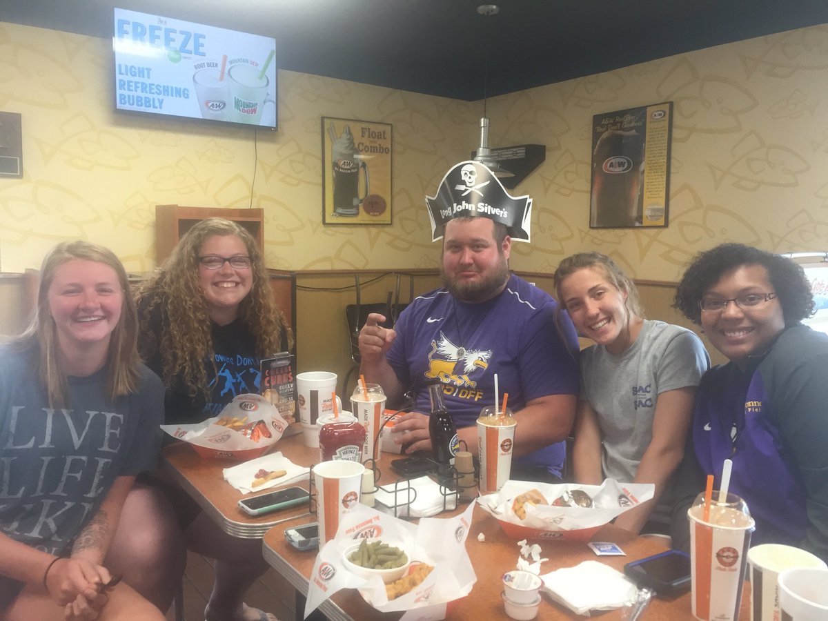 Fontbonne XC/T&F tweet media