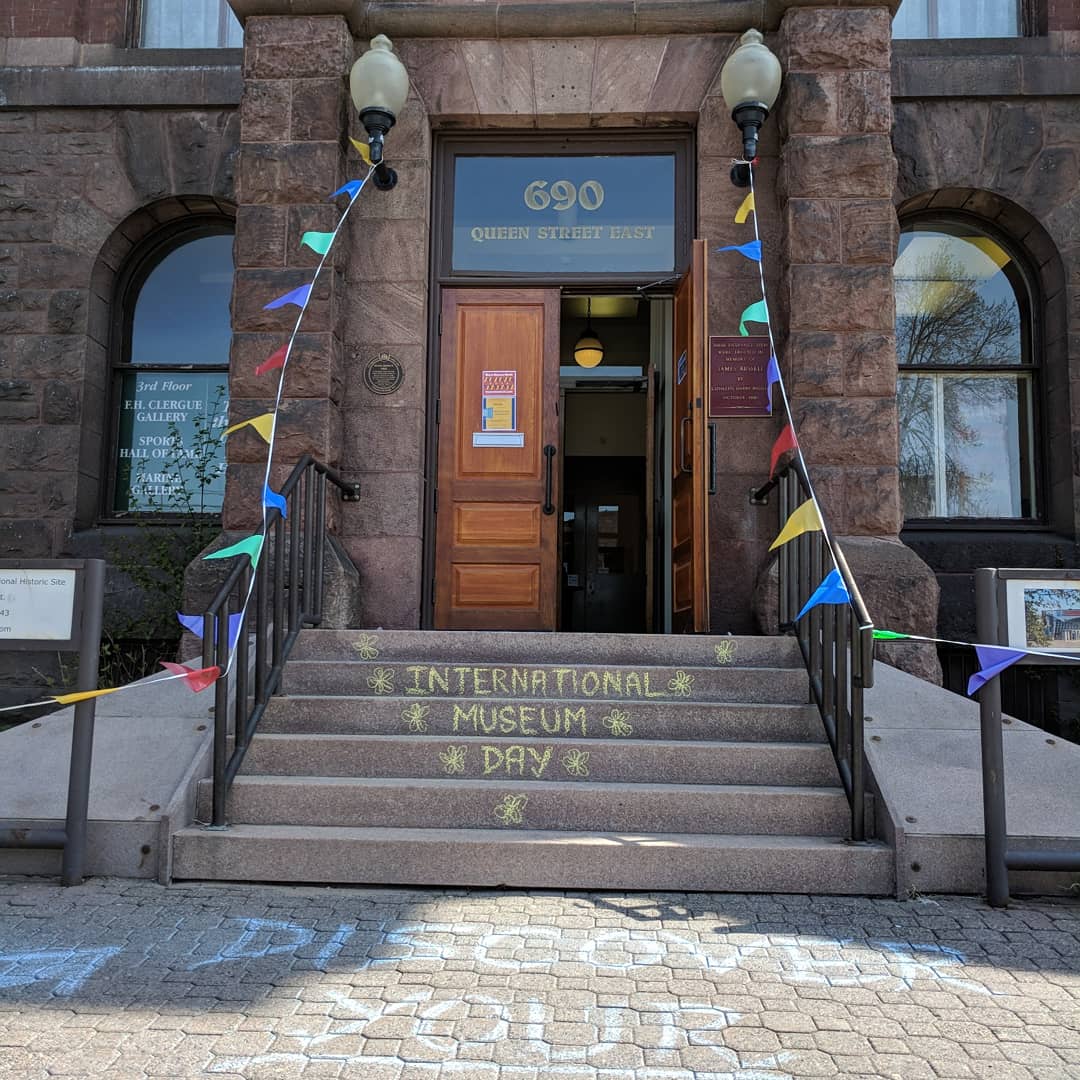 SaultMuseum's tweet photo. Happy #InternationalMuseumDay ! Come in & visit the #SaultMuseum for #free 10-8pm today! & participate in our #SelfieContest for a chance to win a free #museummembership & gift certificates #IMD2018 #HyperconnectedMuseum #communitymuseum #reDiscoverYOURMuseum @CitySSM @SSM_DTA https://t.co/kyhyvuHbXB