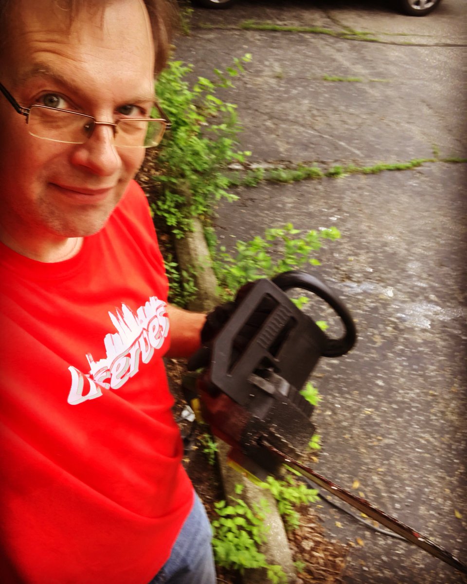 kgmeloy's tweet photo. #UCServes at @Madcappuppets https://t.co/6jWLhZipiH