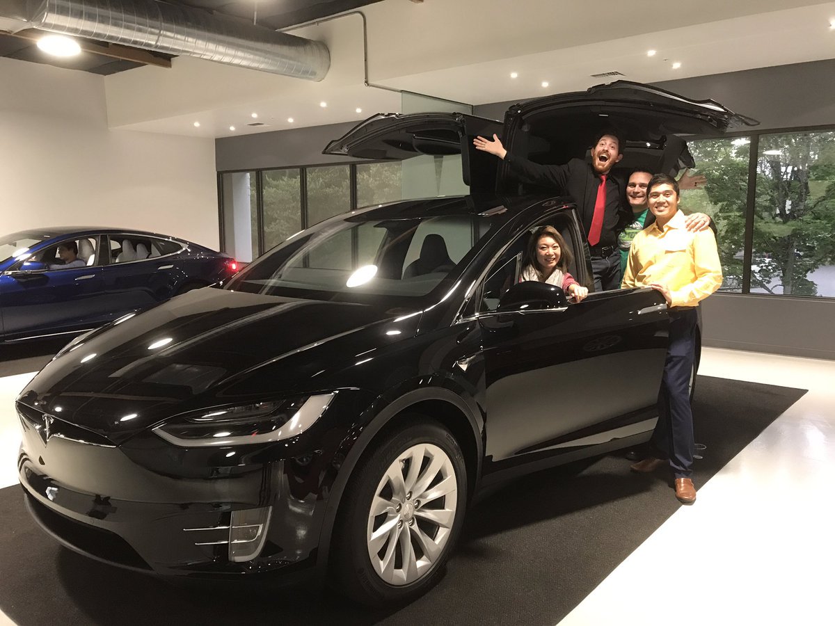 NortheasternSEA's tweet photo. Congrats to @newtechnw for 5-years of bringing together the community through great networking events, like this one at @Tesla #Bellevue. Thanks for supporting #ComputerScienceForEveryone with Northeastern Seattle. https://t.co/S3JsZZyfBB