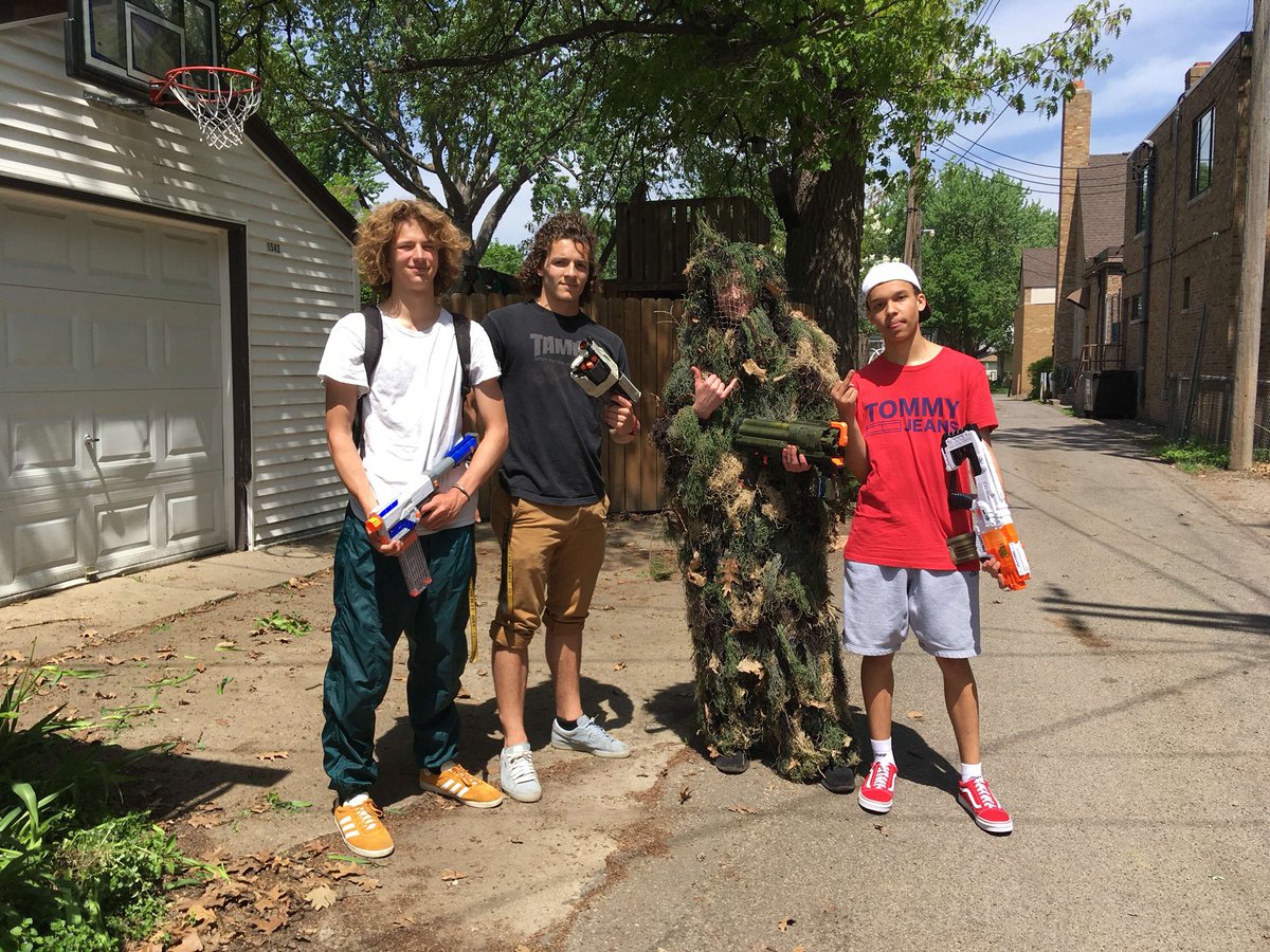 ComoNerf's tweet photo. Aaron kills Walter, Cole kills Aaron, Alex kills Cole.. very eventful Nerf Control up 2-1 https://t.co/Z9vD73rXEB