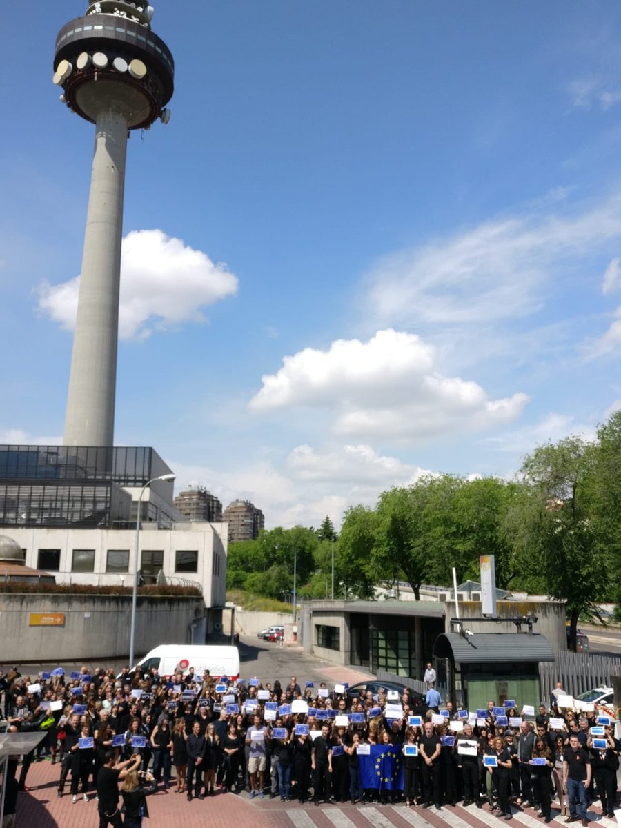 TODOS unidos para que el <a href="/PPopular/">Partido Popular</a> participe del acuerdo de toda la oposición para renovar la cúpula de RTVE. ¡No te quedes sólo <a href="/PPopular/">Partido Popular</a> y vente con nosotros! Entre TODOS conseguiremos una RTVE plural e independiente #ViernesNegro4 #YoDefiendoRTVE #sosRTVE