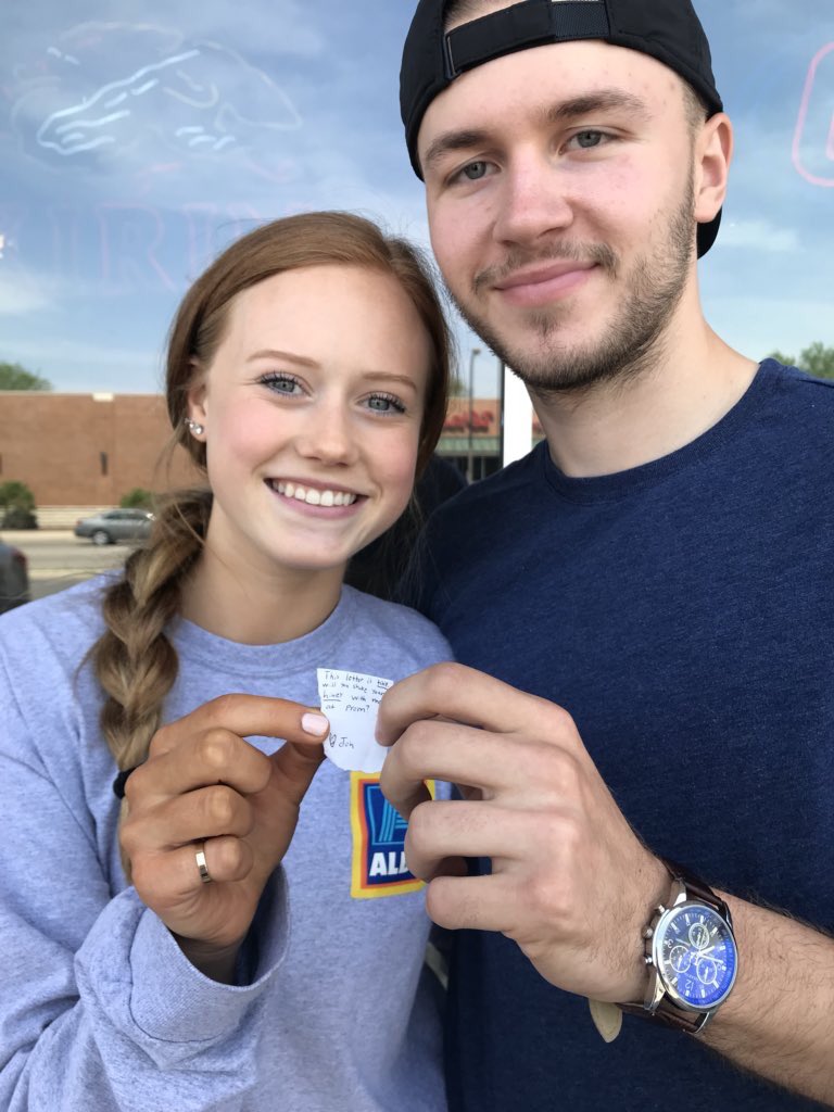 FHSPROM2018's tweet photo. small PROMposal, but a BIG win for @JonTheDuster and @AlainaOrhn #zoomin https://t.co/VzL9zMTkZ0