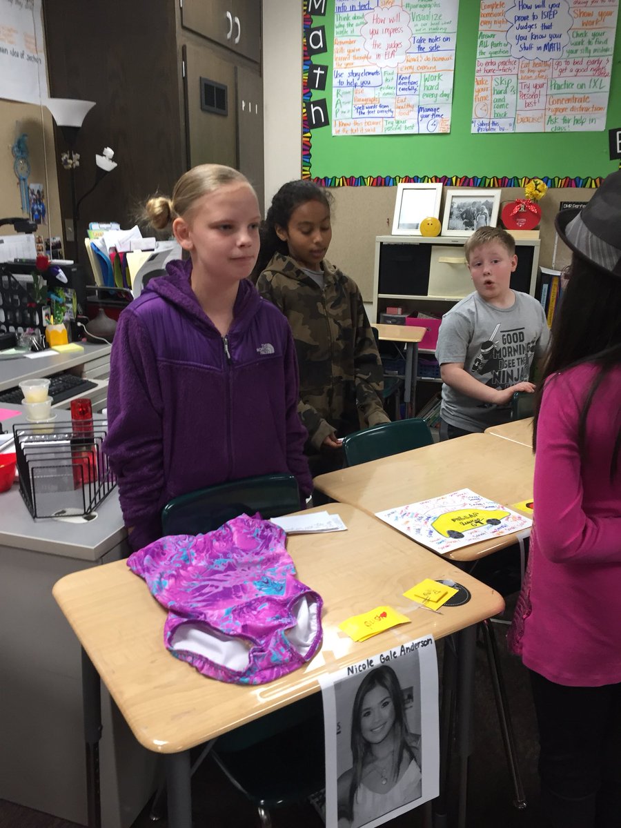 Room 13’s Famous Hoosiers Wax Museum! The students did a wonderful job researching, writing, and speaking about their Hoosiers. <a href="/SFE_3820/">SFE Elementary</a> Watch our speeches here flipgrid.com/01a2d9