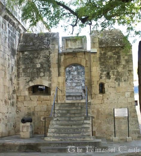 Cyprus4Holidays's tweet photo. Medieval fortresses and castles of Cyprus.

#Kипр #travel #history https://t.co/kDR37R0qRs