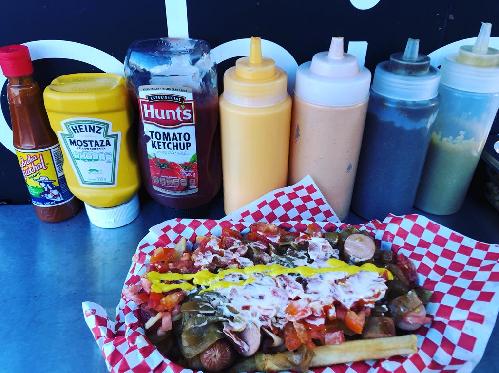 LaBitacheraG's tweet photo. #Viernes #SabroSon de #Salchipapas en #LaBitacheraGrill con tu aderezo y salsa favorita 🤤🤤🤤
Caile con los plebes y diafruta de nuestro menú #Bitachero #Carneasada #Tacos #Quesadillas #QuesaJass #Burrospercherones #Dogos #Hamburguesas al carbón #LaGordis #Lorenza #Papirris https://t.co/Lhhc32iLpd