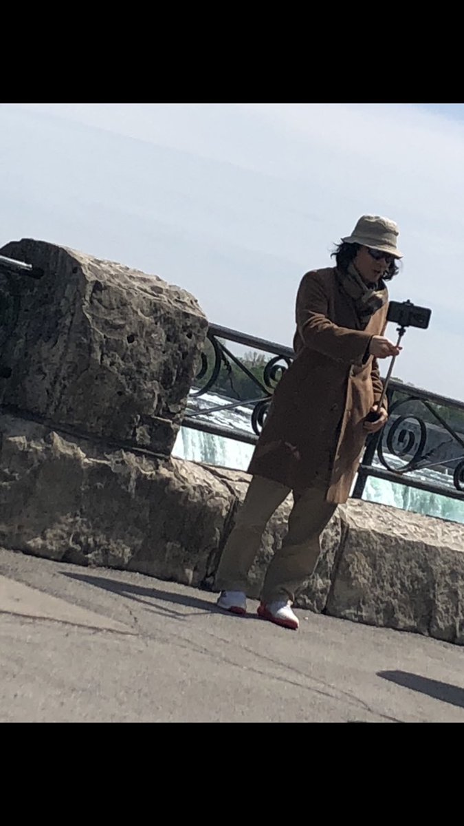 erinlink_'s tweet photo. Update: inspector gadget has made an appearance https://t.co/D8T6XS6TEx