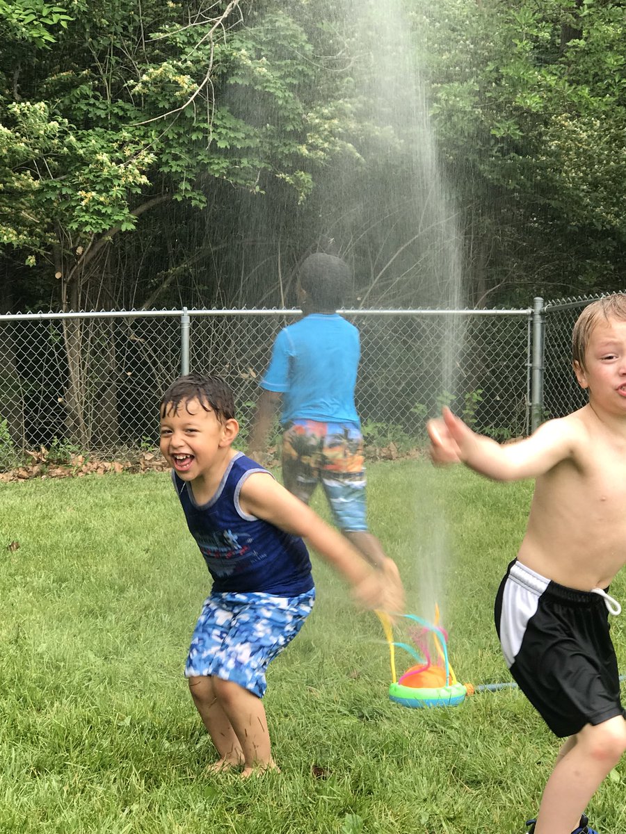 MsHadleysClass's tweet image. Water day fun!