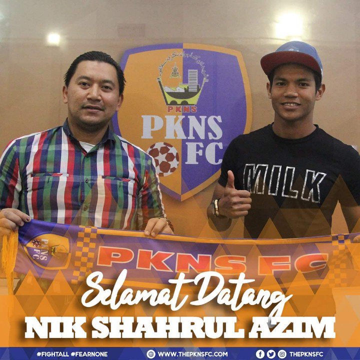 UnifiSports's tweet photo. . @kelantanrw ➡ @ThePKNSFC 

Fuh! Gandingan baru Zac Anderson di bahagian pertahanan PKNS FC! 🔥 Pasti mantap. 

Pok Nik dijangka akan turun di aksi #unifiLigaSuper menentang @MelakaUnitedSA Rabu depan. Goodluck, boh! 👍🏻 #KamiTeamMalaysia https://t.co/h6SbRkTgKi