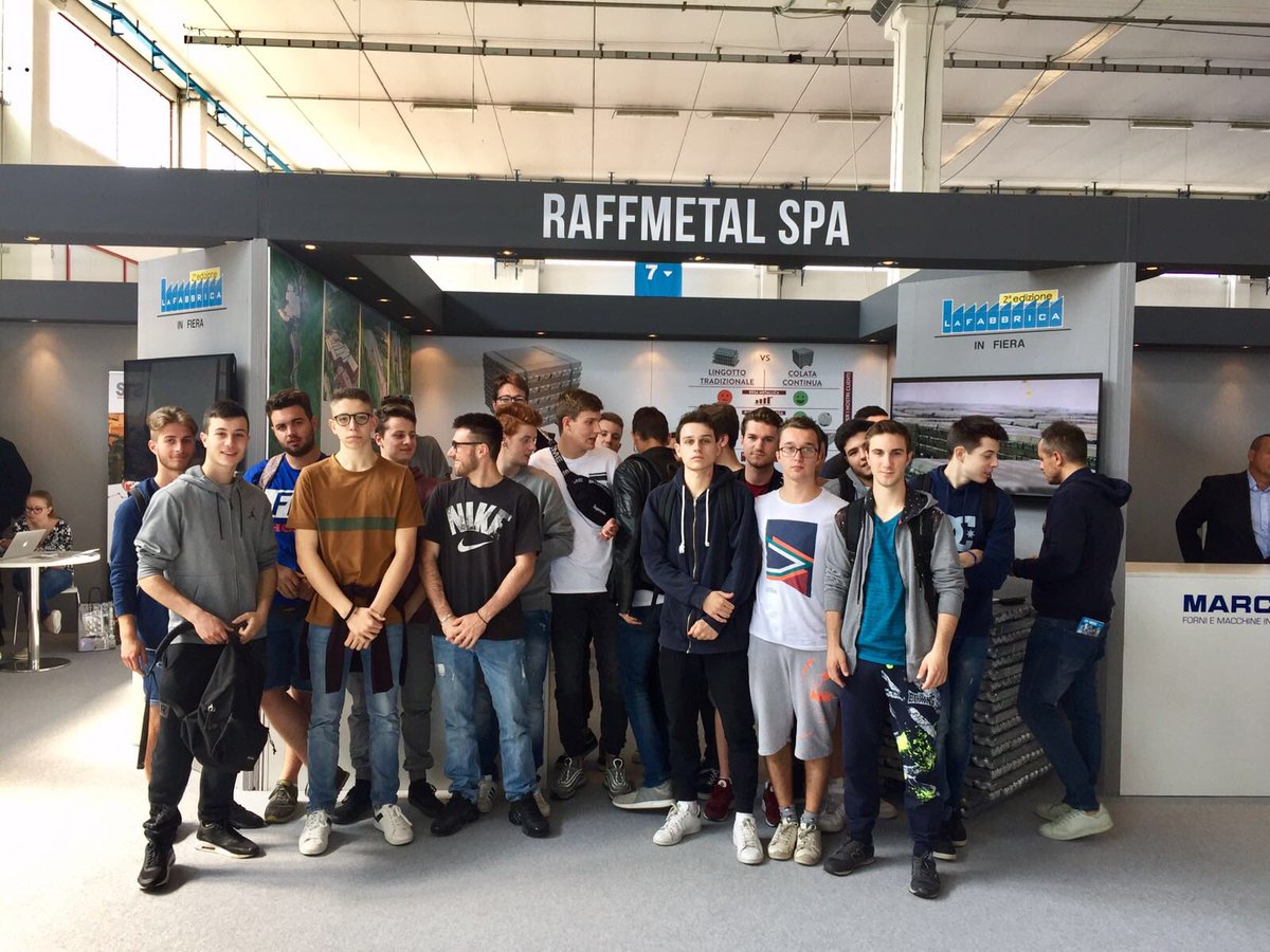 raffmetalSpa's tweet photo. In questi giorni Raffmetal è presente come partner della fabbrica in fiera a BIE 2018, al polo espositivo di Montichiari.
Gli studenti dell’ITIS di Vobarno hanno assistito al processo seguiti dai nostri tecnici.

#Raffmetal #fabbricainfiera #BIE2018 #alluminio #automotive https://t.co/tYWx9pKkwx
