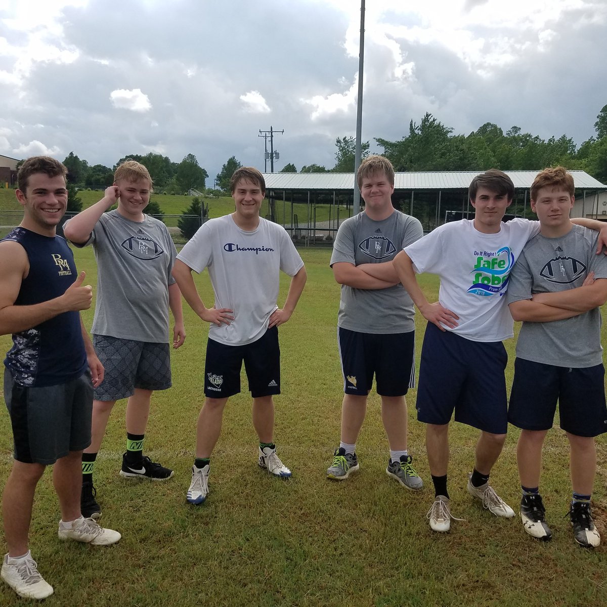 VillainFootball's tweet photo. These cats battled a monsoon Wednesday and Thunder Thursday earning them #CookOutMilkshakes for their commitment. https://t.co/Q8Z3sw2AaS