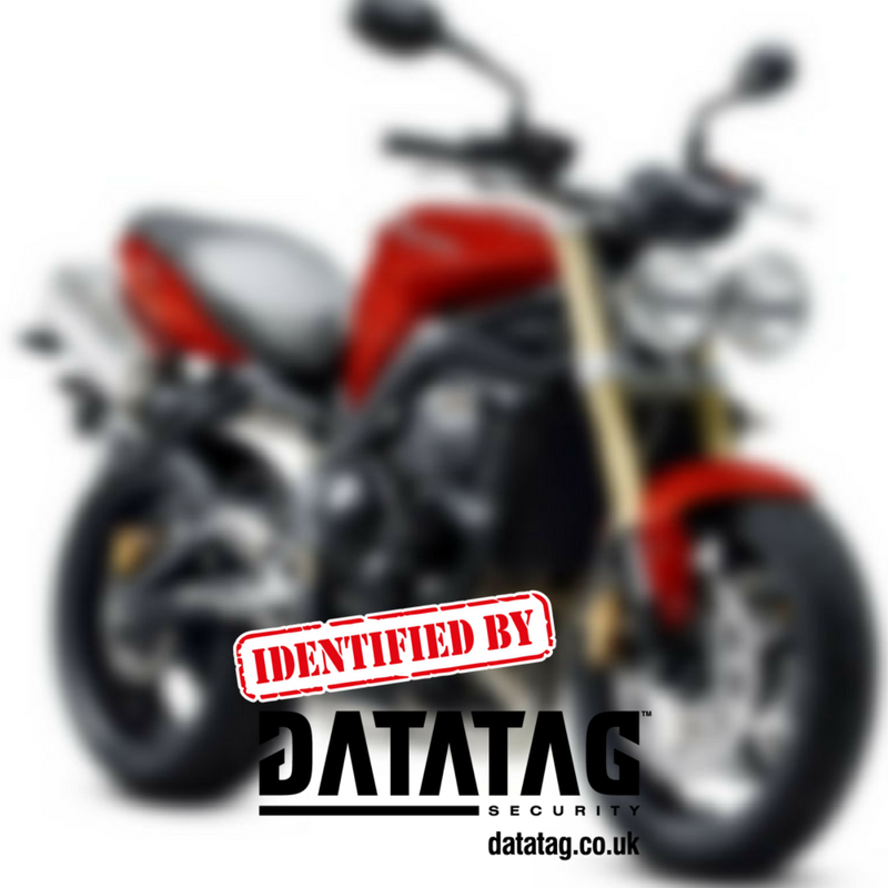 DatatagID's tweet photo. Another attempt to hide a stolen bike but even with no ID numbers left @DatatagID still manages to identify this @TriumphUK Street Triple for @EPRoadsPolicing @MCIATweets #MASTERScheme #IdentifiedByDatatag https://t.co/TuXpwGOSn3