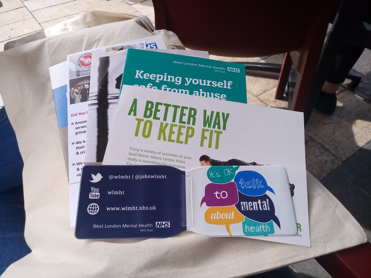 MonarchBPD's tweet photo. Look what I've got!! Out and about in Hammersmith enjoying the sunshine.. Handy bags being handed out with helpful bits 'n' bobs inside all supporting our mental well being.. Well done @wlmht 

#MHAW18 #MentalHealthAwarenessWeek https://t.co/F0uSAIS2fp