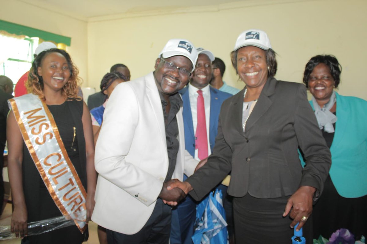 MwalimChurchill's tweet photo. It is Official!!
@Churchill_Show #OneLaughTour heads Kitui County at the beginning of June. (June 1&2)
Thank you so much @mamangilu for agreeing to host us.
We look forward to Kitui Rugby Sevens and the #ChurchillShowLiveRecording https://t.co/irjSddeOYr