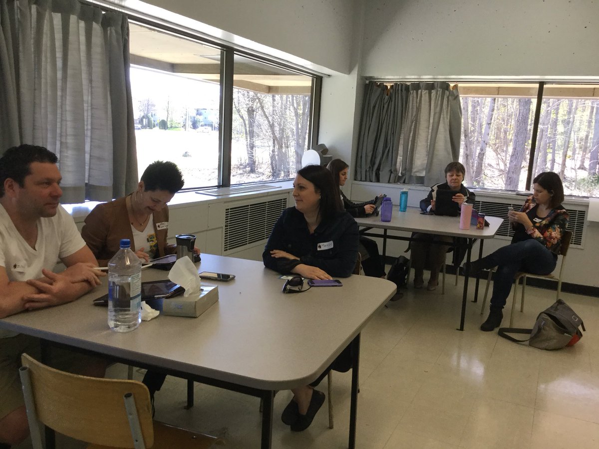 MmeFranceP's tweet image. Projet régional 03-12 en mathématiques.  Banque d’activités et de ressources pour tout le primaire. Enseignement efficace-mathématique 03-12 sur Facebook.  #EdCampQuebec