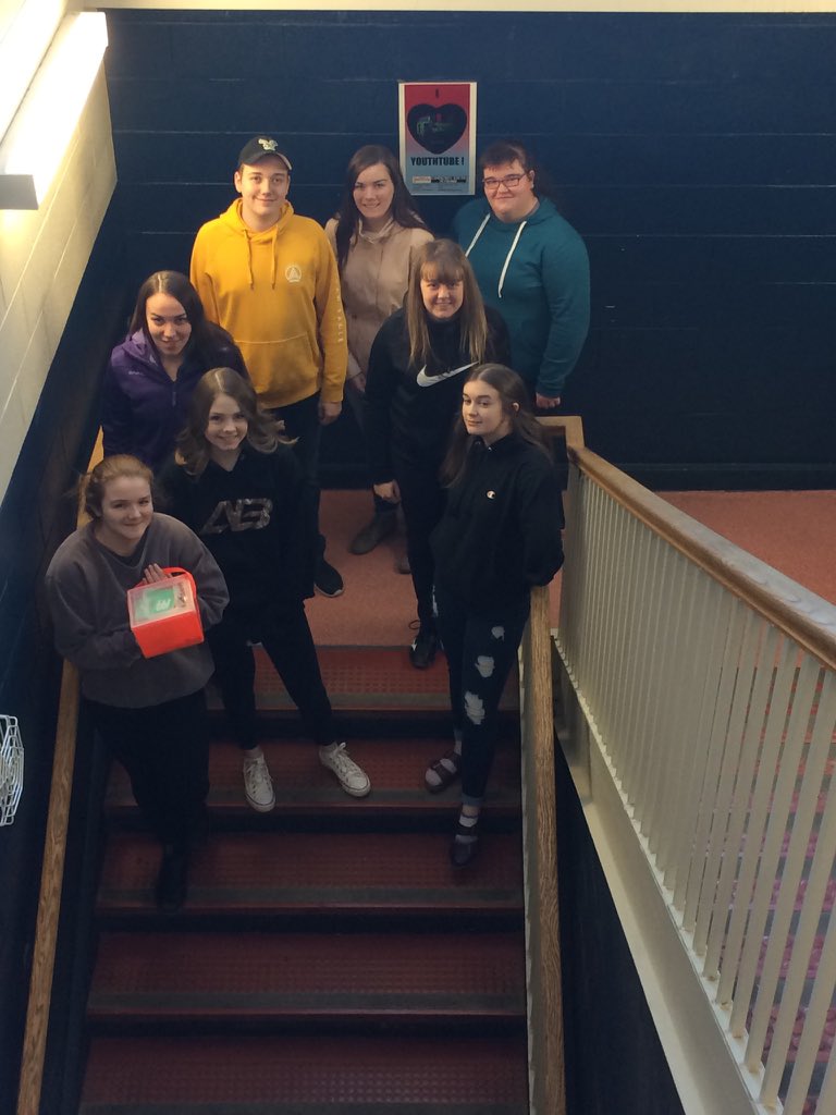 kampbell66's tweet photo. @TATwolves @NLESDCA Taking the Angle relationships and Parallel lines theorem outside on this beautiful May Day #Math2201 #mathisfun #angles #ParallelLines https://t.co/4uggHedl9i