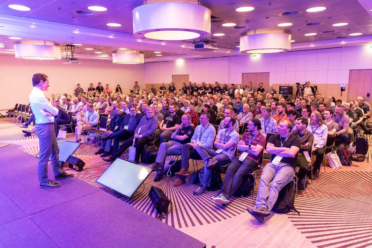 Crestron's tweet image. #CrestronMasters was our programmers' chance to take a deep dive into the future of data. READ: ow.ly/riXc50hkZRH #AVtweeps