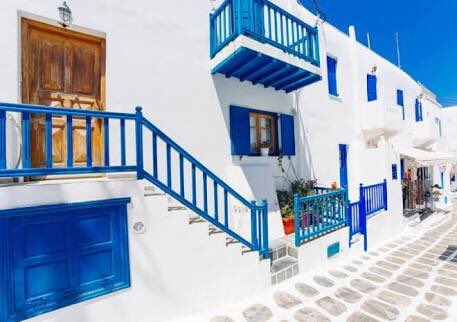 Frede8Hi's tweet image. グラナダとミコノス。似てる