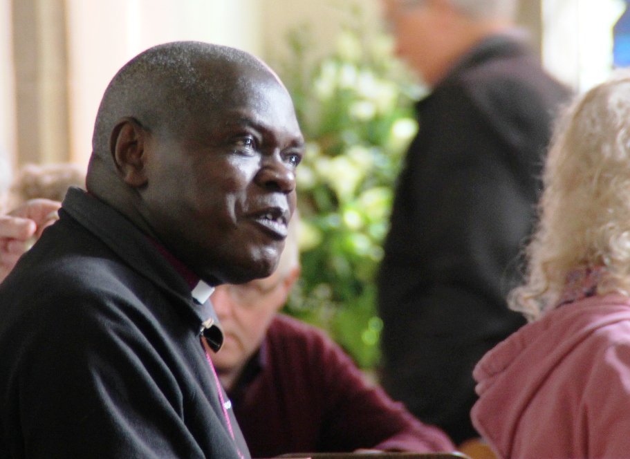 DioceseOfYork's tweet photo. Climax of #ThyKingdomCome this w/e; Archbishop @JohnSentamu in #York for final #DeaneryMission of series, programme ends at Beacon Event in @York_Minster 7.30-9.00pm Sun, Pentecost, giving thanks for Holy Spirit and birth of the church! https://t.co/7Gtm5c1vEl @tkcyork https://t.co/i1JiWPuA3I