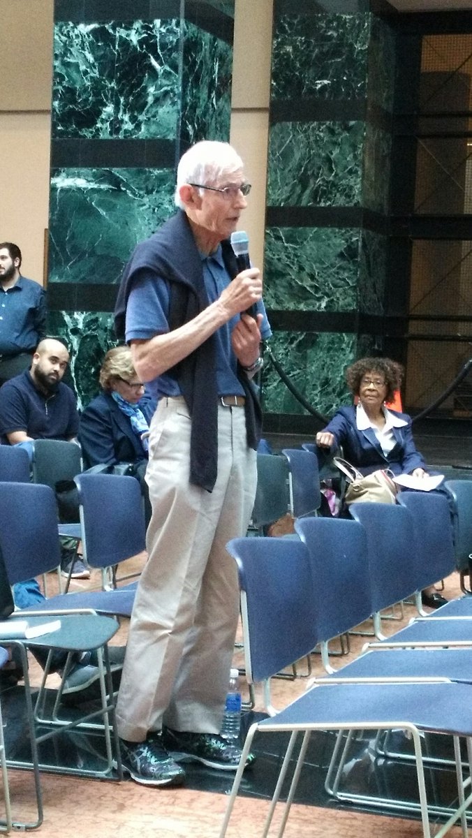 Soplet's tweet image. @MIRANET_Network Chris raises the issue of how Development Charges impact housing affordability. Wants innovative approaches from @CityMississauga @RegionOfPeel.
 #housing #Section37 #MIRANET
#MississaugaMatters