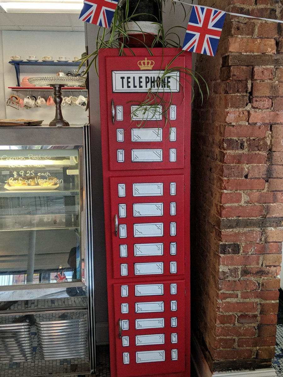CShegda's tweet photo. No I'm not in England.... I'm at @Emmasteaspot in Hamilton who will be showing the #RoyalWedding live! https://t.co/MfcQMzhONk
