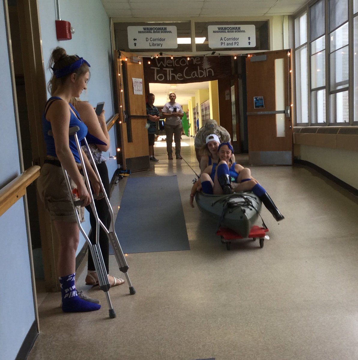 jennmc97's tweet photo. Senior shenanigans part 2
#Wahconah https://t.co/lEsVtd2ltX